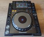Pioneer CDJ-2000NXS + Decksaver, Musique & Instruments, DJ sets & Platines, Envoi, Utilisé, Pioneer