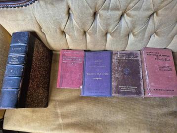 Oud medicijnboek  beschikbaar voor biedingen