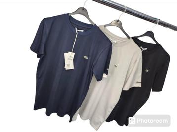Tshirt lacoste beschikbaar voor biedingen