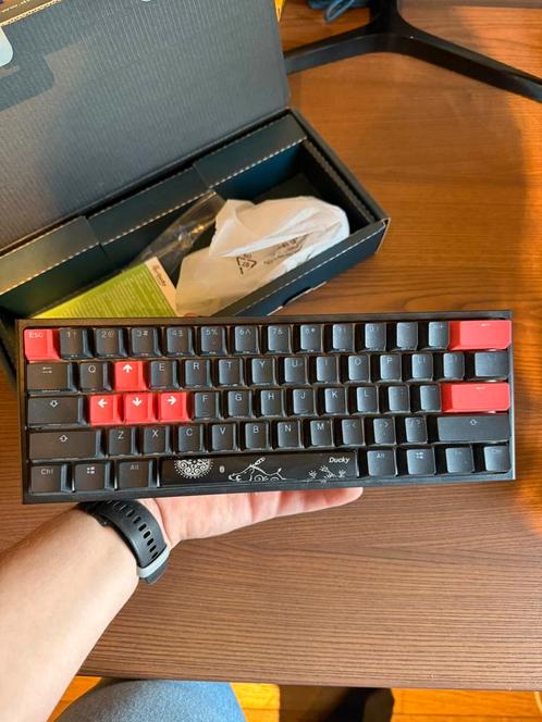 Ducky One 2 Mini RGB Cherry brown gaming keyboard, Computers en Software, Toetsenborden, Zo goed als nieuw, Bedraad, Ophalen of Verzenden