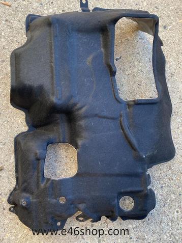 BMW MOTOR GELUIDSISOLATIE B46 B47 B48 MOTOR OE 11148514332 beschikbaar voor biedingen