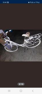 260 euro damesfiets, Fietsen en Brommers, Fietsen | Dames | Omafietsen, Ophalen, Zo goed als nieuw