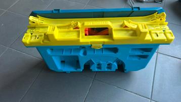 Hot wheels track builder beschikbaar voor biedingen