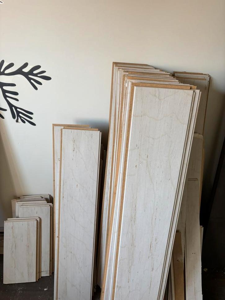 Kliklaminaat !!kwaliteitsvolle!! 18m2 marmer/houtlook, Doe-het-zelf en Bouw, Vloerdelen en Plavuizen, Zo goed als nieuw, Laminaat