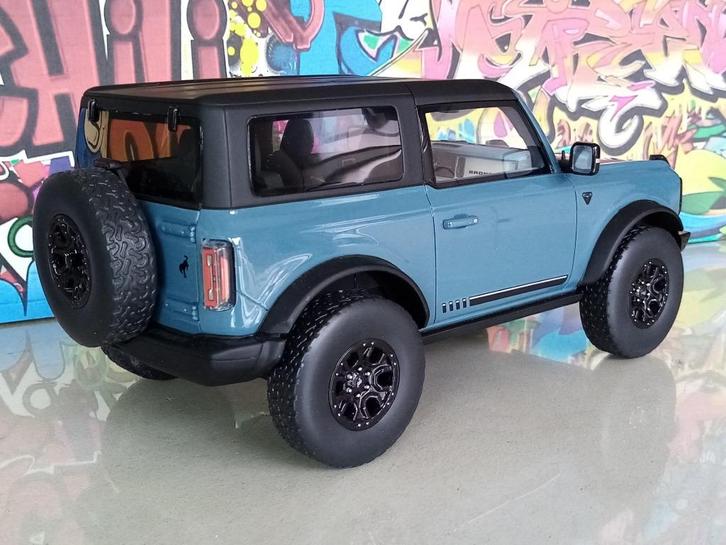 Ford Bronco 1/18 GT Spirit --NIEUW--, Hobby en Vrije tijd, Modelauto's | 1:18, Nieuw, Auto, Overige merken, Ophalen of Verzenden