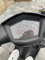 Scooter Peugeot kisbee 2024 april, Fietsen en Brommers, Ophalen, Overige modellen, Benzine, Klasse B (45 km/u)