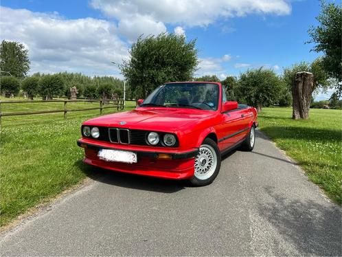 Bmw 320i cabriolet, Autos, Oldtimers & Ancêtres, Particulier, Sièges sport, BMW, Essence, Cabriolet, 3 portes, Boîte manuelle