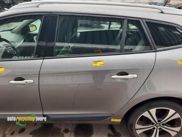 Portier 4Deurs links-achter van een Renault Megane (TEKNG), Auto-onderdelen, Carrosserie, Deur, Renault, Gebruikt, 3 maanden garantie