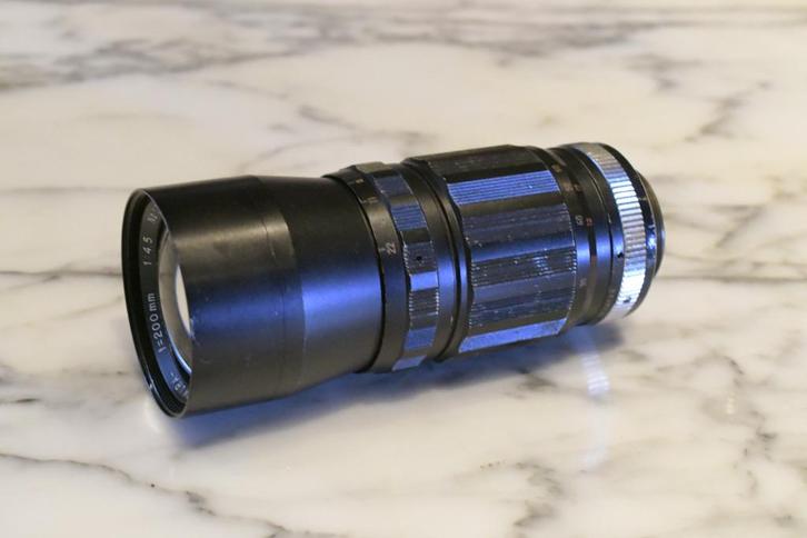 Sankyo Kōki 200 mm/f/4,5 M39, Collections, Appareils photo & Matériel cinématographique, Lentille ou Lentilles, 1940 à 1960, Enlèvement ou Envoi