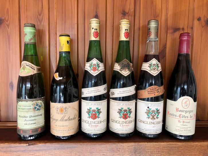 Wijnflessen geclassificeerd 1974-1985, Verzamelen, Biermerken, Zo goed als nieuw, Flesje(s), Ophalen of Verzenden