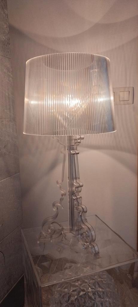 Lampe Kartell Bourguie dimable., Maison & Meubles, Lampes | Lampes de table, Enlèvement
