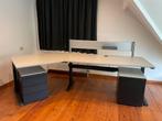 Hoekbureau met 2 bijhorende ladeblokken van steelcase, Huis en Inrichting, Ophalen, In hoogte verstelbaar, Zo goed als nieuw, Bureau