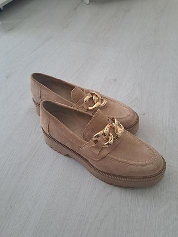 Jolies chaussures taille 38, Enlèvement ou Envoi, Neuf
