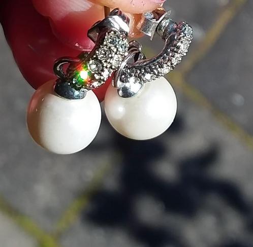 Oude chique Oorbellen., Handtassen en Accessoires, Oorbellen, Verzenden