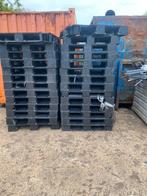 Plastiek pallets 1m15op1m15 5€ stuk zwarte en blauwe, Utilisé, Enlèvement ou Envoi