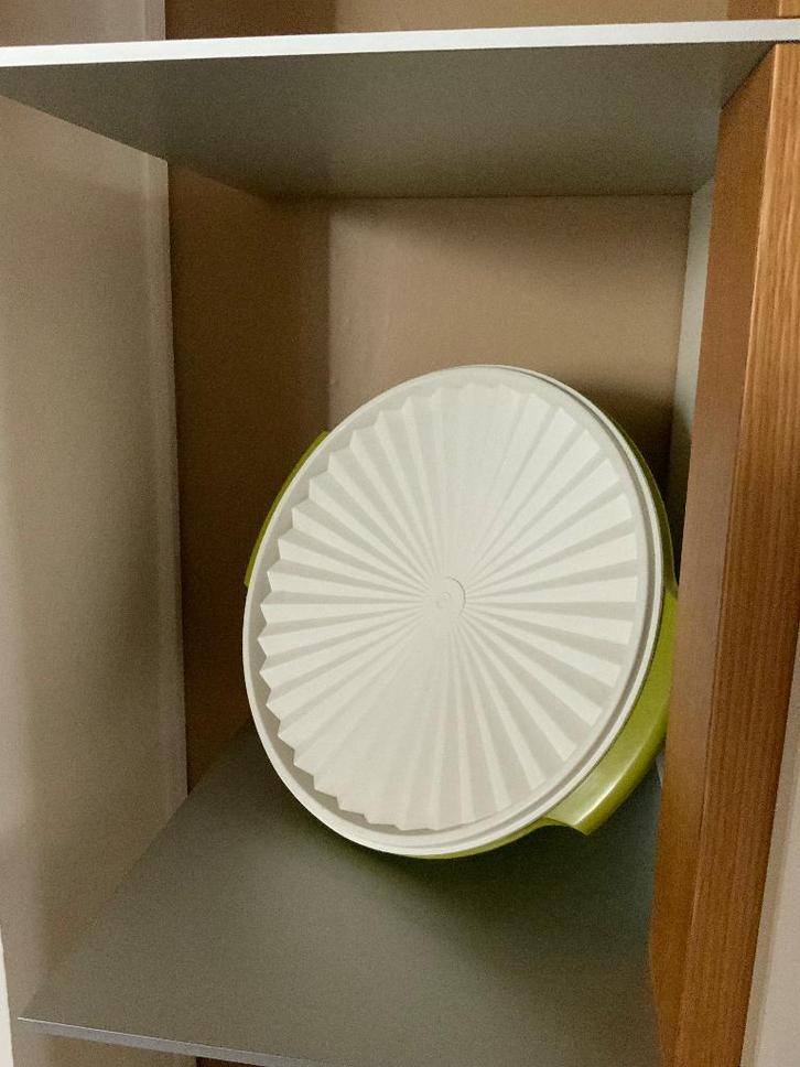Grand récipient avec couvercle vintage Tupperware, Huis en Inrichting, Keuken | Tupperware, Gebruikt, Groen, Ophalen of Verzenden
