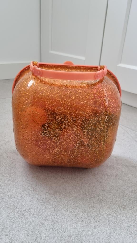 LOL poppen set met 7poppen, Enlèvement