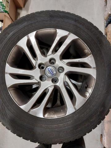 Volvo XC60 velgen 235/65 R 17 beschikbaar voor biedingen