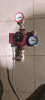 Circulatie pomp  cv, Doe-het-zelf en Bouw, Ophalen, Zo goed als nieuw