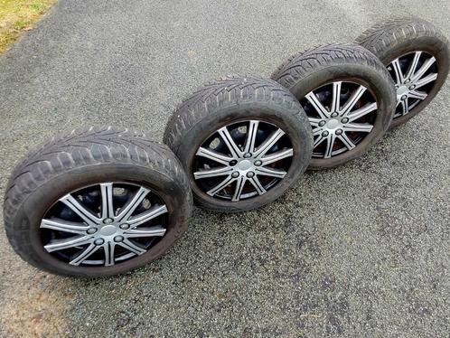 Bons pneus hiver 185/65-14 avec jantes Skoda Roomster, Auto-onderdelen, Banden en Velgen, Banden en Velgen, Winterbanden, 14 inch