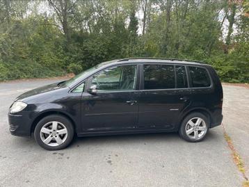 Vw touran 19tdi 105pk mod 2009 airco xenon ctok velg beschikbaar voor biedingen