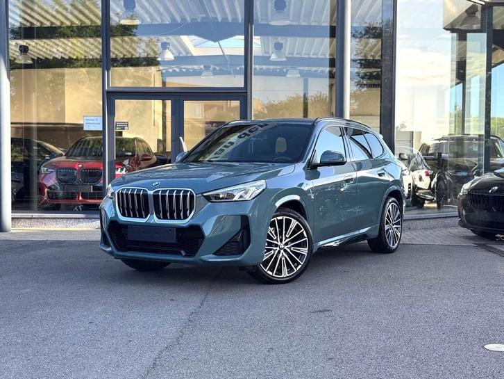 BMW X1 sDrive18i M Sport / PANODAK / TREKHAAK / DODE HOEK, Auto's, BMW, Bedrijf, Te koop, X1, ABS, Achteruitrijcamera, Airbags