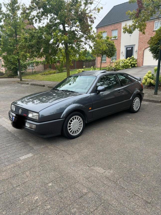 ORIGINELE BELGISCHE VW CORRADO CARNET VW OM TE ZIEN, Auto's, Volkswagen, Particulier, Corrado, Open dak, Benzine, Coupé, 3 deurs