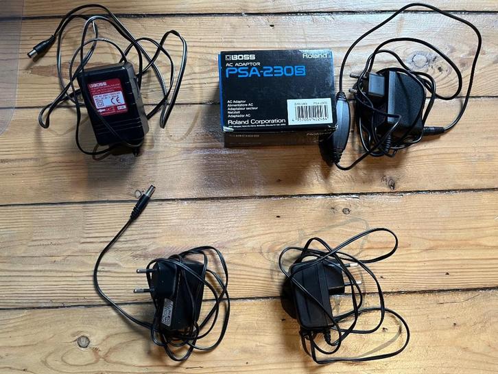 Alimentation DC 9 volts, Musique & Instruments, Effets, Utilisé, Chorus, Delay ou Écho, Distortion, Overdrive ou Fuzz, Reverb