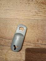 Flessentrekker, Enlèvement