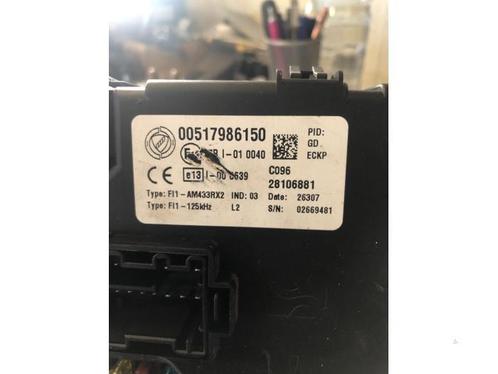 Zekeringkast van een Fiat Punto Grande, Auto-onderdelen, Elektronica en Kabels, Fiat, Gebruikt, 3 maanden garantie, Ophalen of Verzenden