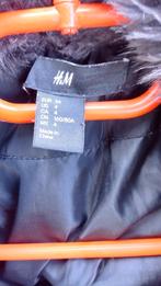 Gewatteerde winterjas met pels aan de kraag, Kleding | Dames, Ophalen of Verzenden, Gedragen, Maat 34 (XS) of kleiner, Zwart