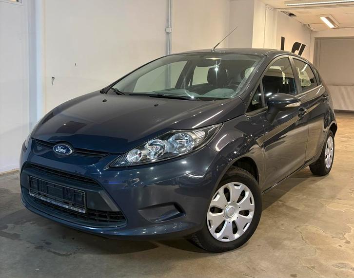 Ford fiesta 1.6 diesel// prete a immatriculée// euro 5, Auto's, Ford, Particulier, Fiësta, ABS, Adaptieve lichten, Airbags, Airconditioning