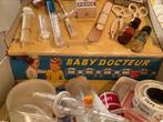 Vintage Baby Docteur valiesje met benodigdheden ., Ophalen
