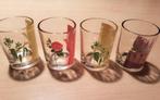 4 borrelglaasjes met bloemen, Ophalen of Verzenden, Zo goed als nieuw, Borrel- of Shotglas