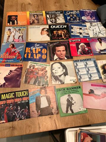 50 singles beschikbaar voor biedingen