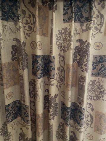 PRACHTIGE DRAPERIEEN GORDIJNEN GORDIJN beschikbaar voor biedingen