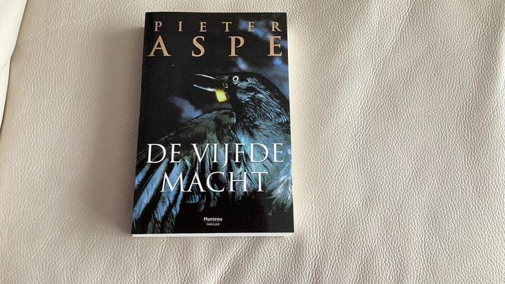 Pieter Aspe - De vijfde macht, Boeken, Thrillers, Zo goed als nieuw, Ophalen