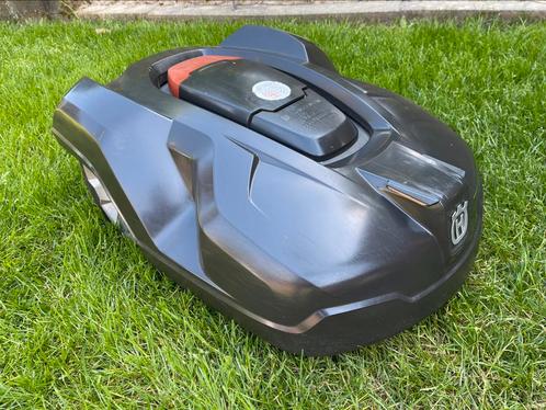 Husqvarna Automower 330X/430X robotmaaier, Tuin en Terras, Robotmaaiers, Gebruikt, 20 tot 25 cm, Ophalen of Verzenden