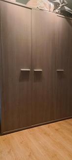 Kleerkast 3 deurs in goede staat., Huis en Inrichting, Kasten | Kleerkasten, Ophalen, Gebruikt, 100 tot 150 cm, 200 cm of meer