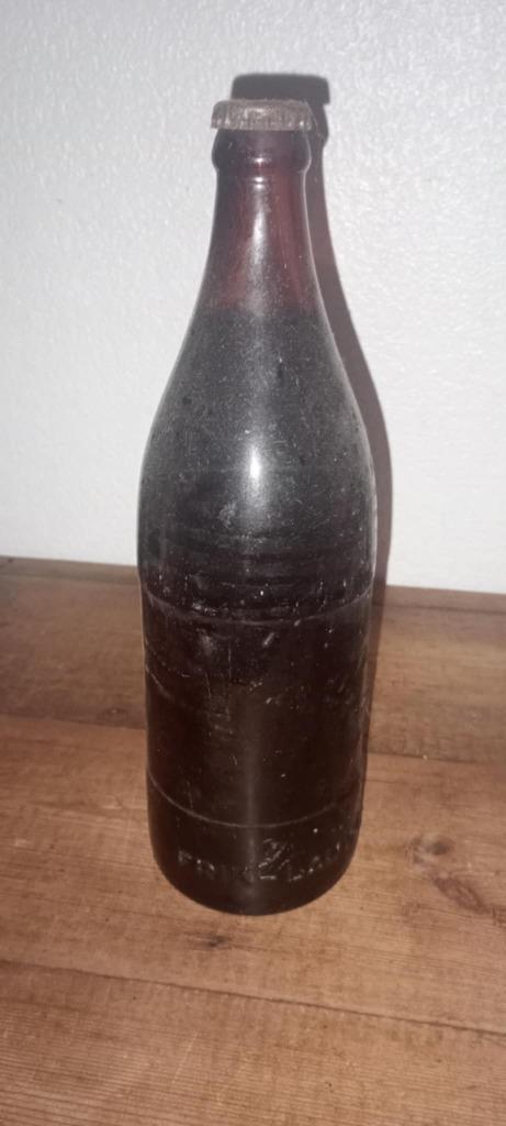 Bierfles van de brouwerij 75 cl Frik Lauwe Riva capsule, Verzamelen, Biermerken, Gebruikt, Flesje(s), Overige merken, Ophalen of Verzenden