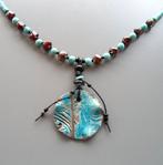 Long collier artisanal neuf en turquoises pendentif en raku, Bleu, Enlèvement ou Envoi, Avec pendentif, Neuf