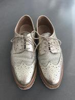Gouden lederen veterschoenen Valdorini 36, Kleding | Dames, Overige kleuren, Instappers, Valdorini, Ophalen of Verzenden