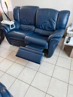 2 leren fauteuils 2 stoelen blauw, dus 1 met 2 relaxers, Huis en Inrichting, Ophalen, Zo goed als nieuw, Leer