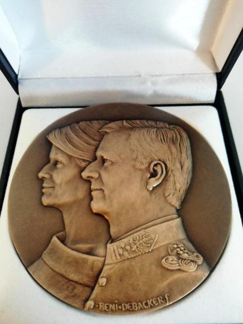 Bronzen medaille Filip & Mathilde, Verzamelen, Koningshuis en Royalty, Ophalen of Verzenden