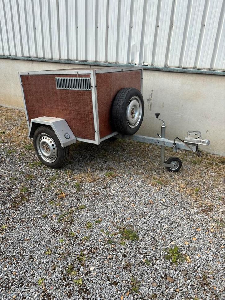 Remorque pour chiens/animaux Bon état, Autos : Divers, Remorques, Comme neuf, Enlèvement