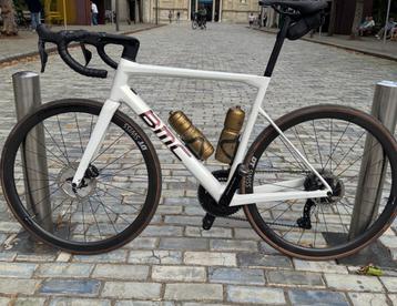 BMC SLR 01 dura ace DI2 11 speed  limited edition!! beschikbaar voor biedingen