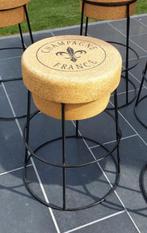 Nieuw champagne kruk / bijzettafel, Ophalen