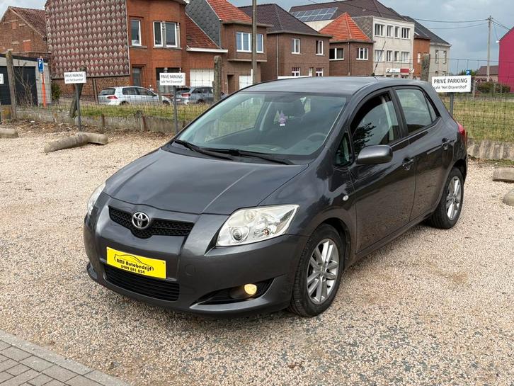 Toyota auris 1.4 diesel euro 4 climatisation digitale, Auto's, Toyota, Bedrijf, Auris, Diesel, Euro 4, Ophalen