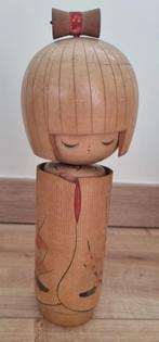 Mooie grote Kokeshi in de stijl van Yoshiaki "Haruwomatsu", Antiek en Kunst, Verzenden