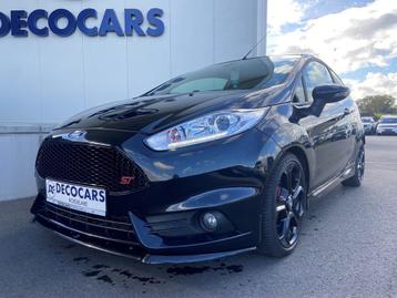 Ford Fiesta ST // Recaro seats - Navi - bluetooth // disponible aux enchères